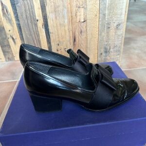 Stuart Weitzman loafer, black, leather, size 7M